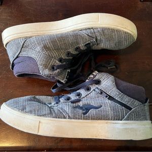 KangaROOS | Boy's high top grey stripe Sneakers Sz. 2